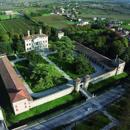 Pensjonat Castello Di Roncade Zewnętrze zdjęcie