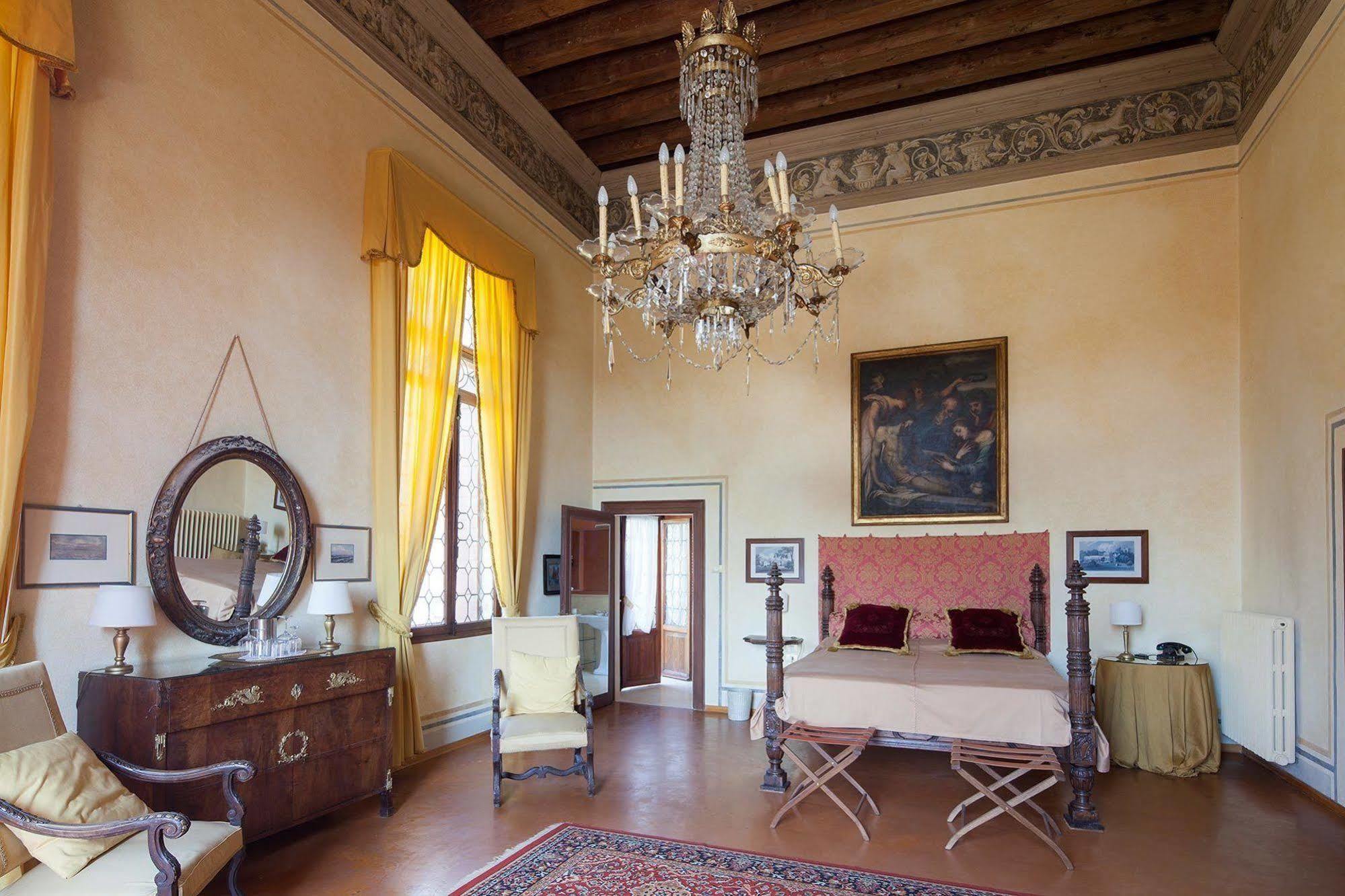 Pensjonat Castello Di Roncade Zewnętrze zdjęcie